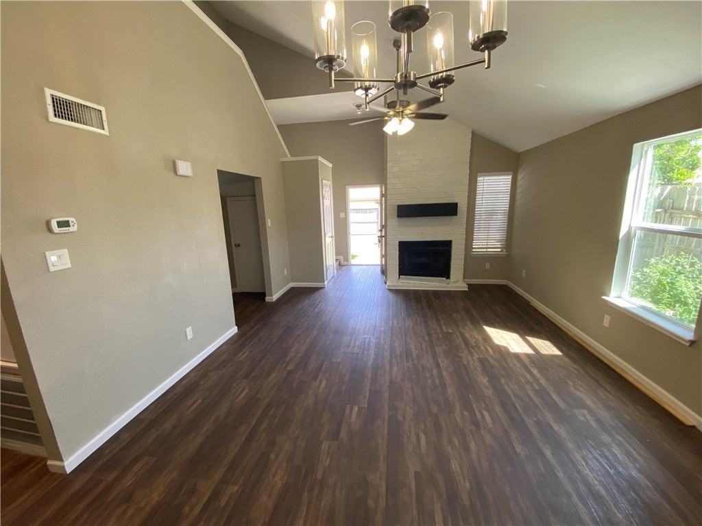 7252 The Mansions Dr #D3 - Photo 6 of 24