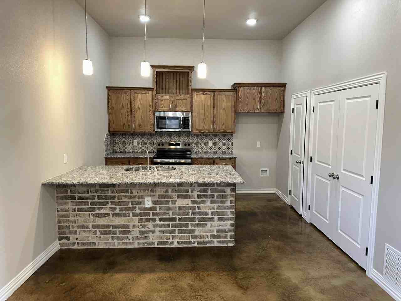 2311 Briar Hollow Drive - Photo 5 of 20