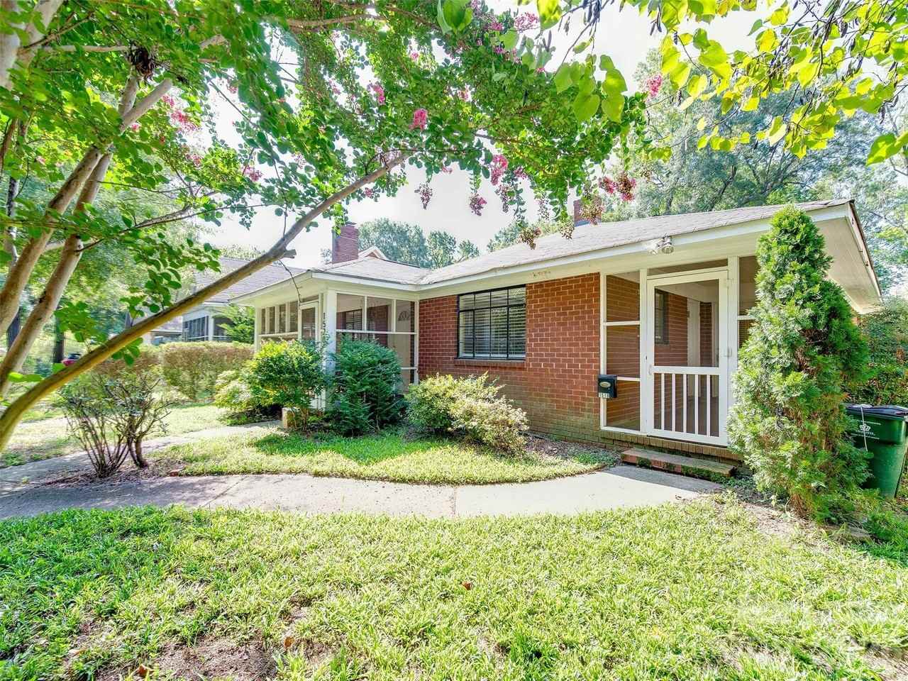 1518 Mimosa Ave - Photo 2 of 29