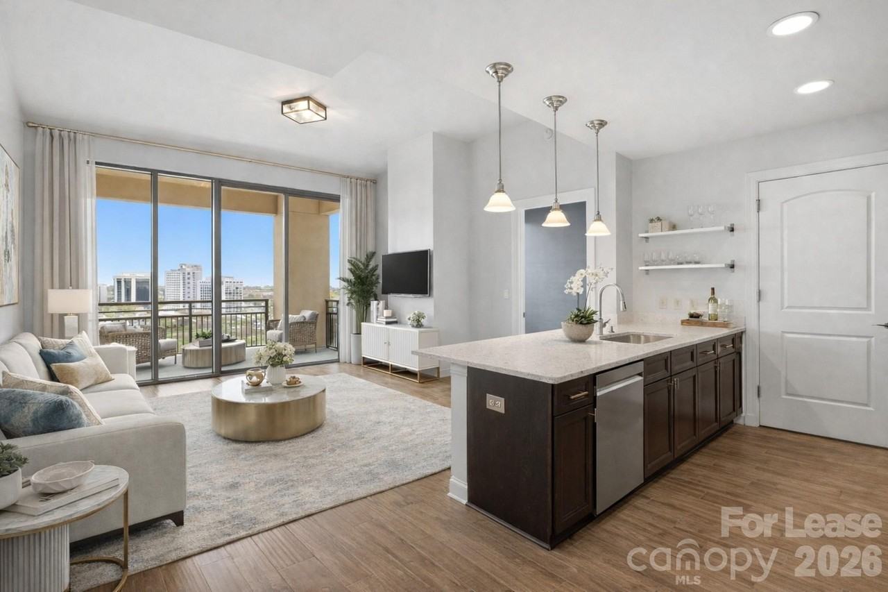 701 Royal Ct Apt 911 - Photo 2 of 34