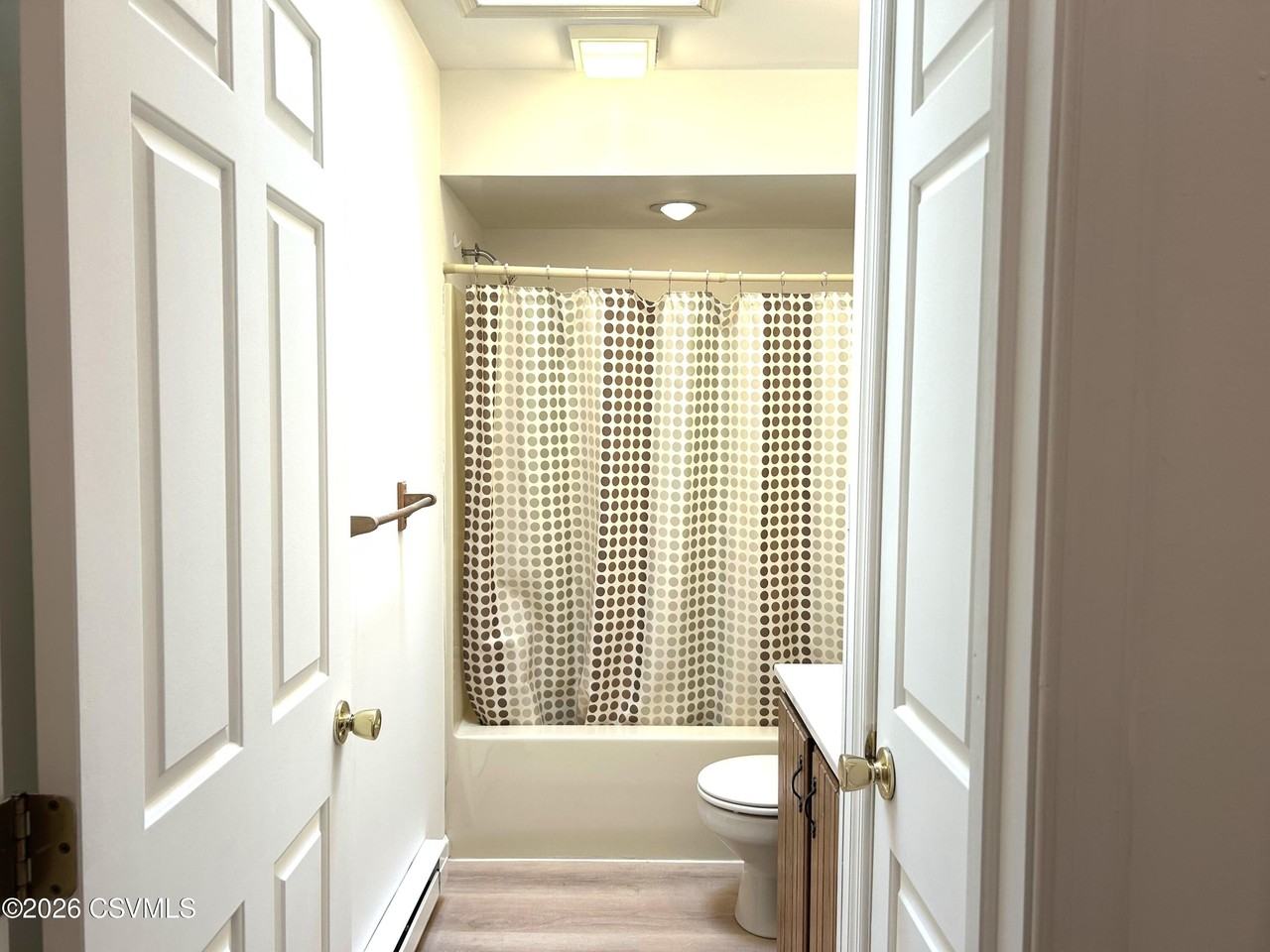 444 Meadow Ln - Photo 7 of 11