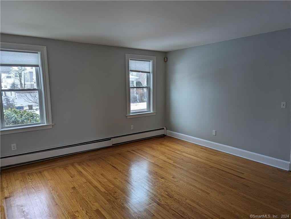 341 Alden Ave Apt 4 - Photo 3 of 17