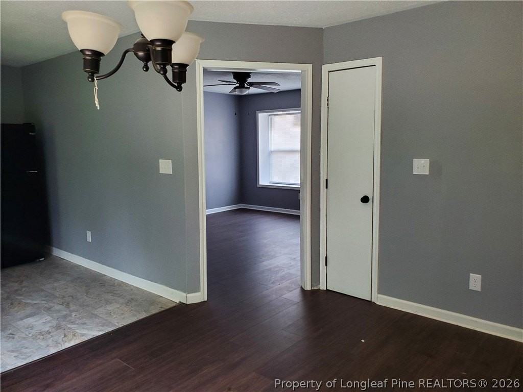 724 Spruce St - Photo 6 of 13