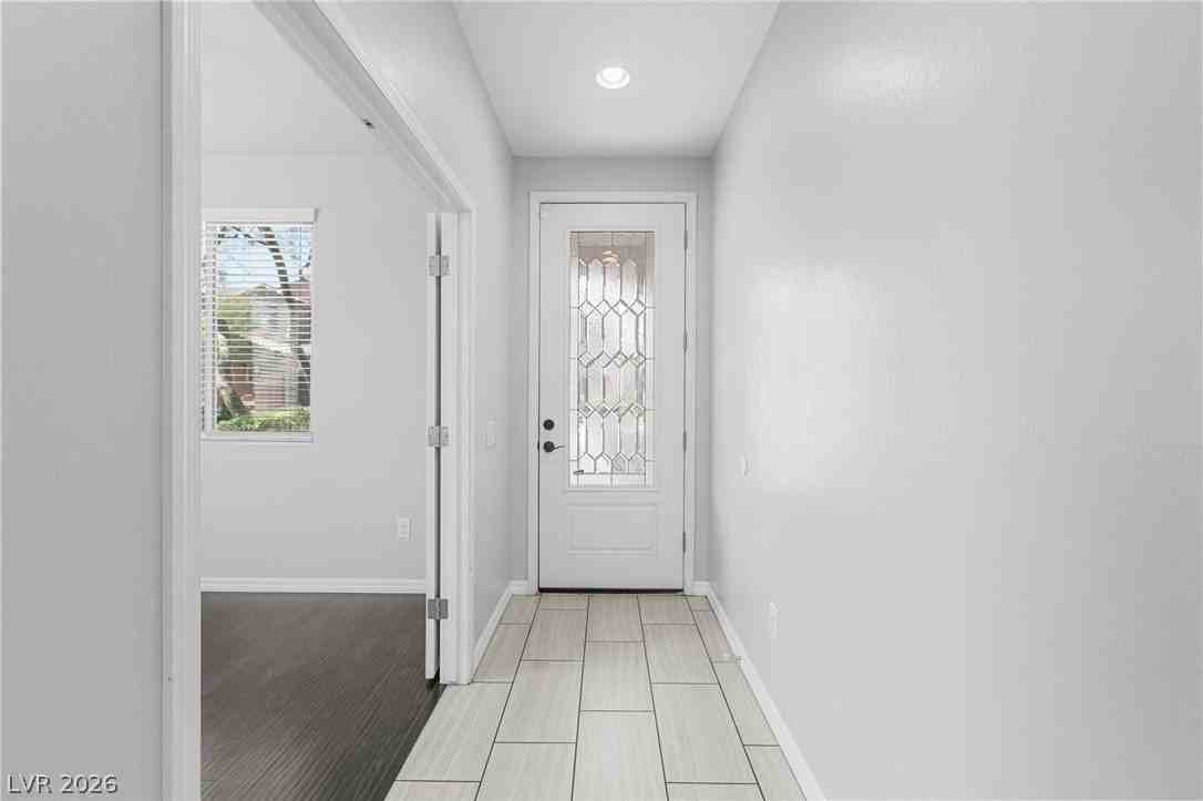 11018 Elk Sands Rd - Photo 5 of 50