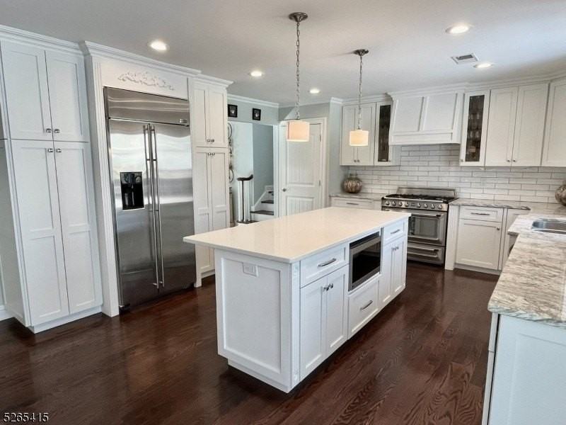 126 Mckinley Ave - Photo 6 of 33