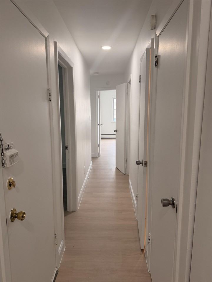 24 E 18th St #1 - Photo 2 of 14