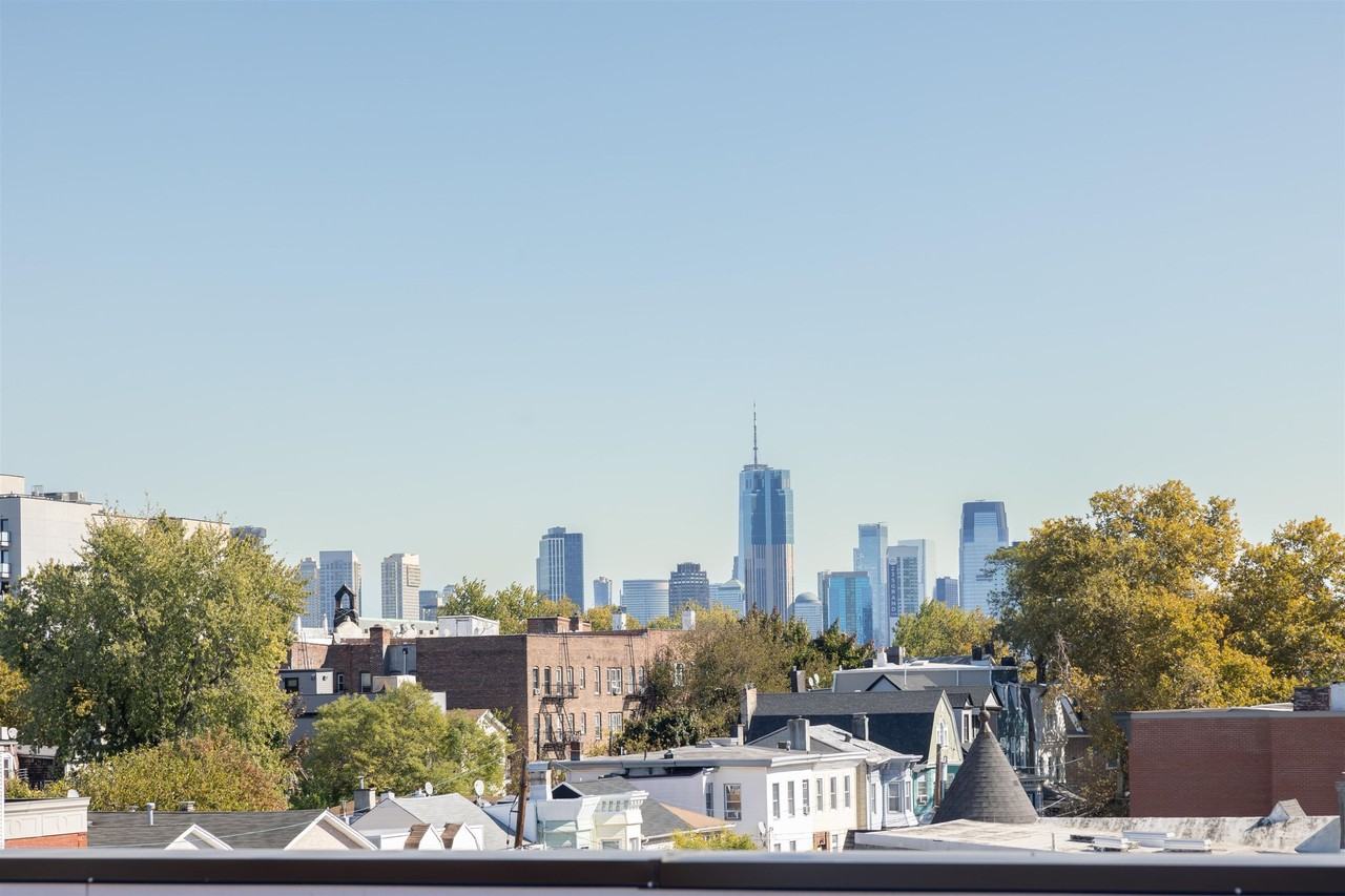 61 Belmont Ave #2 - Photo 7 of 22