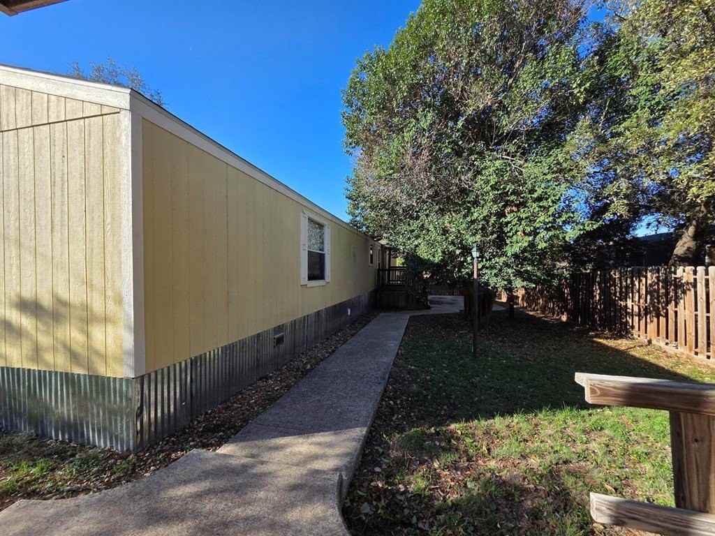 169 Fort Worth Dr - Photo 3 of 19