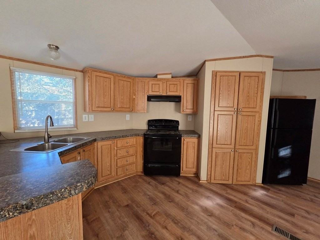 169 Fort Worth Dr - Photo 7 of 19