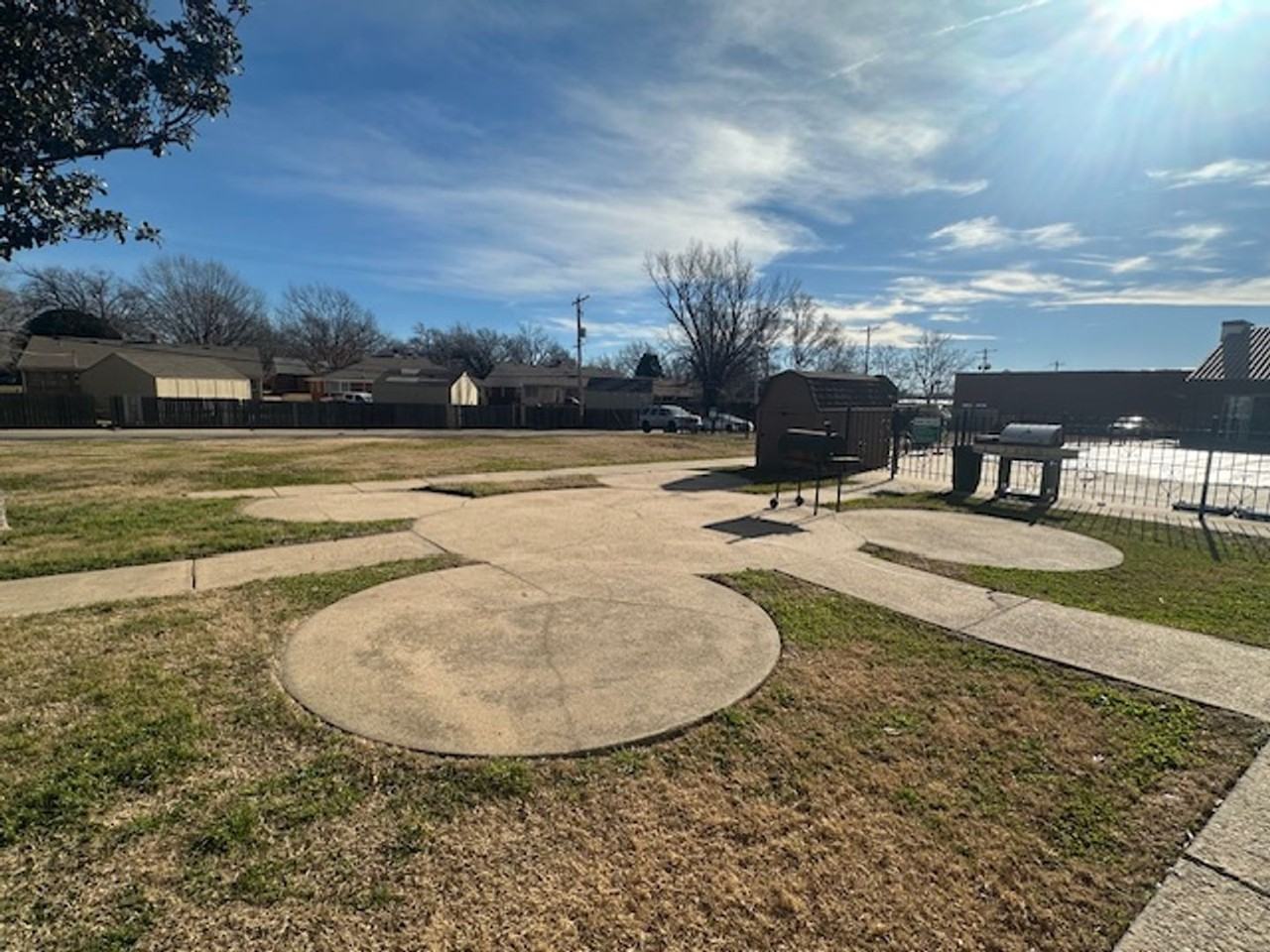 Santa Fe Apartments - Photo 7 of 22