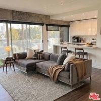 featured image of 838 N Doheny Dr #402