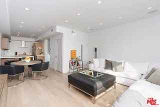 1040 N Spaulding Ave #3 - Photo 4 of 8