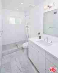 502 Huntley Dr - Photo 2 of 8