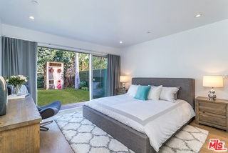 4014 Colonial Ave - Photo 6 of 8