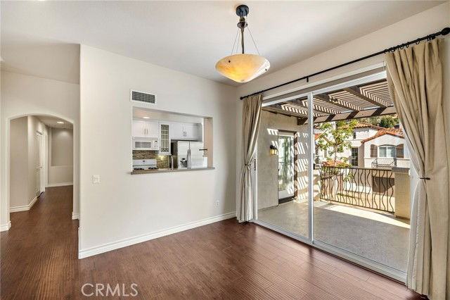 17 Roma Ct - Photo 4 of 8