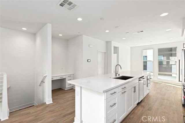 1684 Topanga - Photo 7 of 8