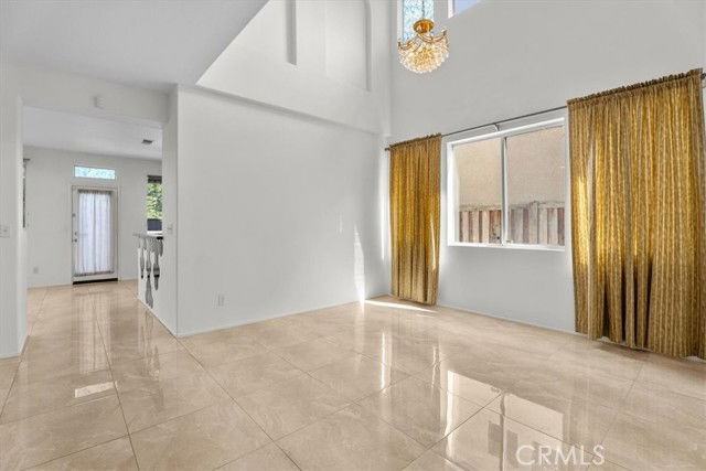 19335 Ackerman Ave - Photo 5 of 8