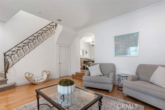 2753 Piedmont Ave #6 - Photo 4 of 8