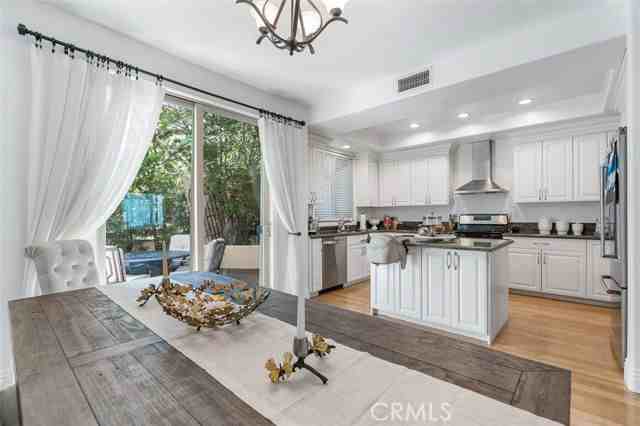 2753 Piedmont Ave #6 - Photo 7 of 8