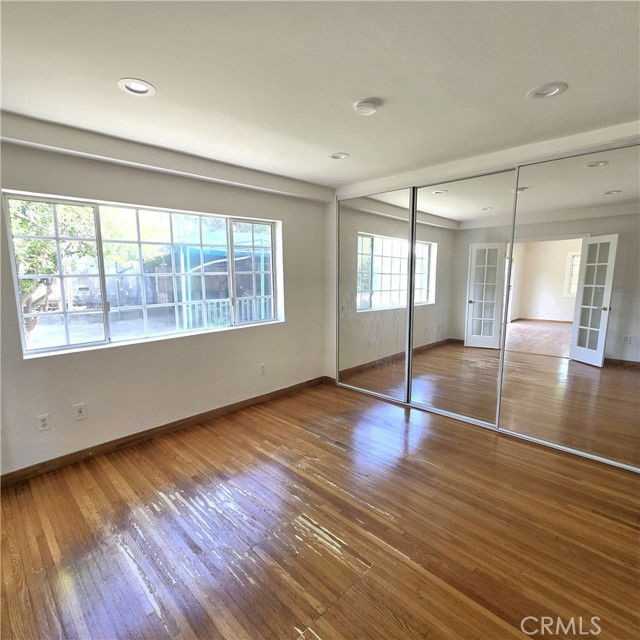 2035 Rangeview Dr - Photo 6 of 8