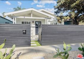 featured image of 1605 Cabrillo Ave