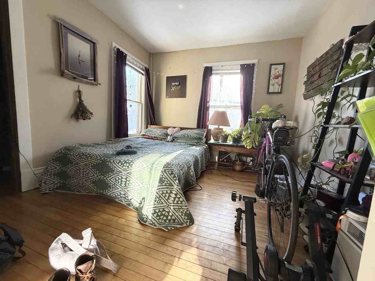 711 S Dickinson St #2 - Photo 6 of 14