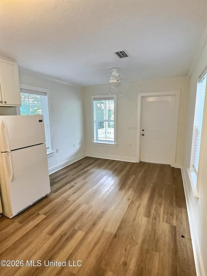 2151 Government St Lot 703 - Photo 5 of 9