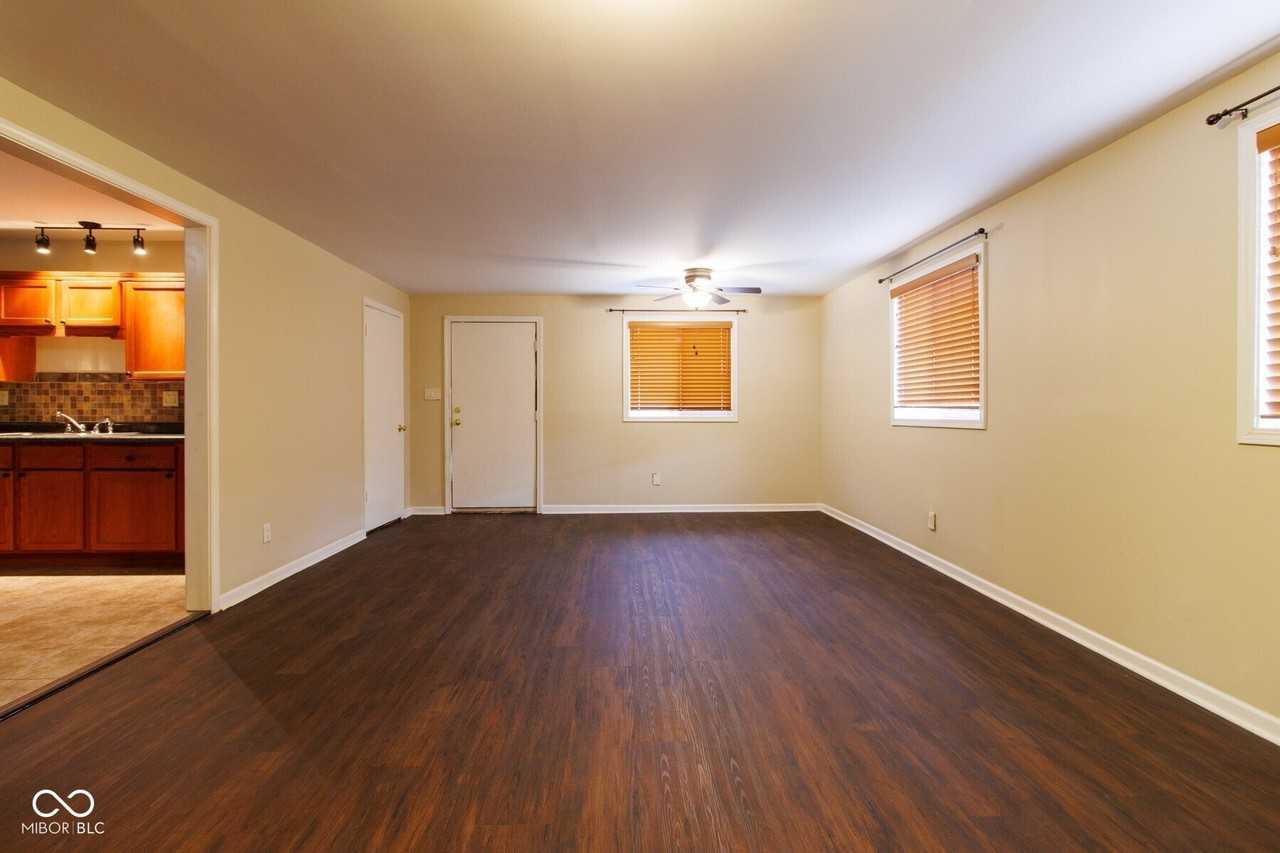 4929 N Katherine Dr - Photo 7 of 18