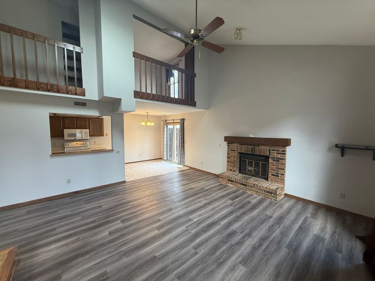 5123 Pinebrook Dr - Photo 4 of 25