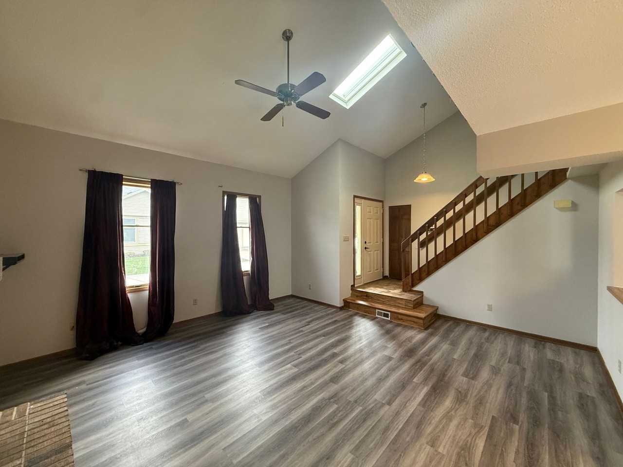 5123 Pinebrook Dr - Photo 6 of 25