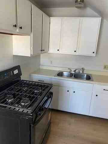 52 Forest St Apt 3 - Photo 4 of 9