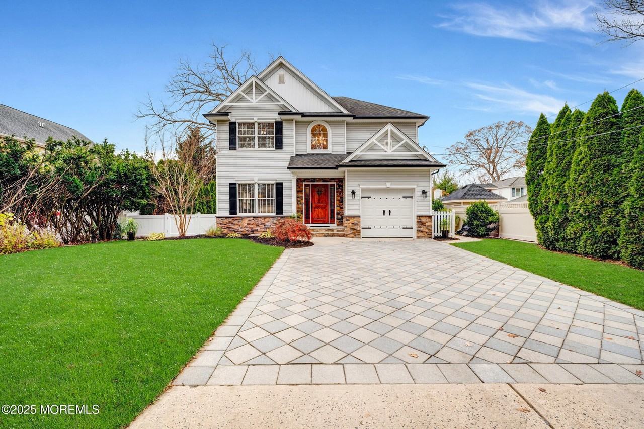 909 Brookside Ave - Photo 2 of 50