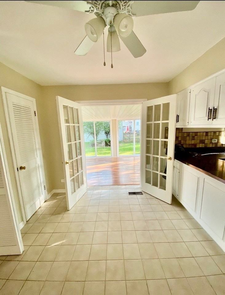 1119 Crest Ln - Photo 7 of 14