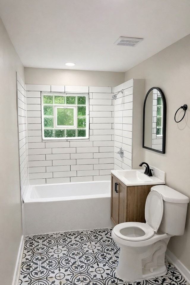 4925 W Henderson St Unit 1 - Photo 5 of 12