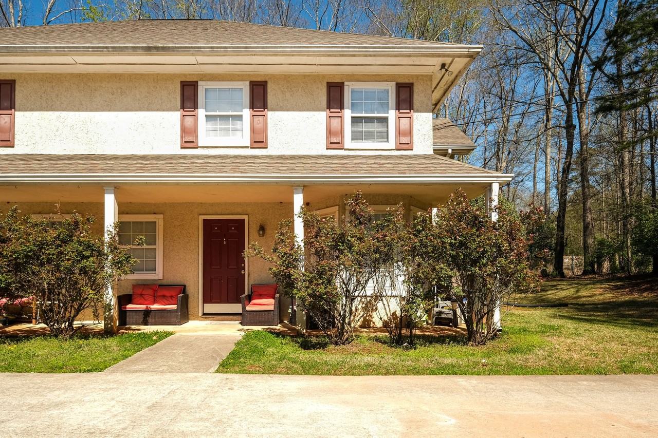 1535 Cedar Shoals Dr #A - Photo 4 of 4