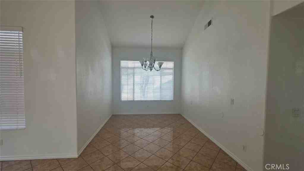 28620 N Port Ln - Photo 4 of 13