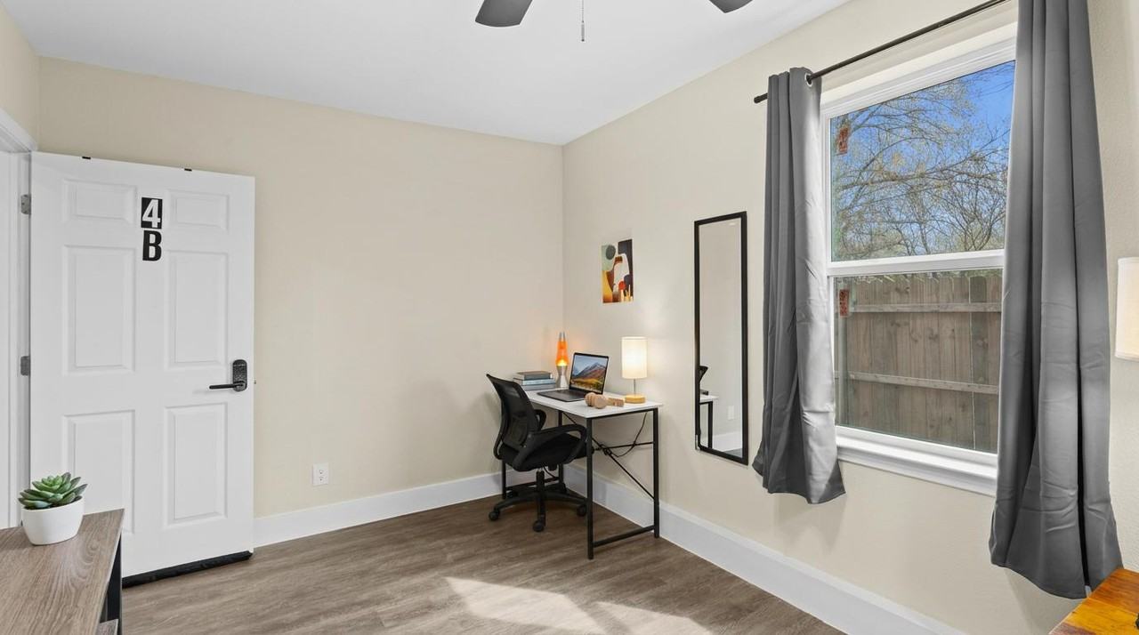 Bellemead Dr - Photo 6 of 8