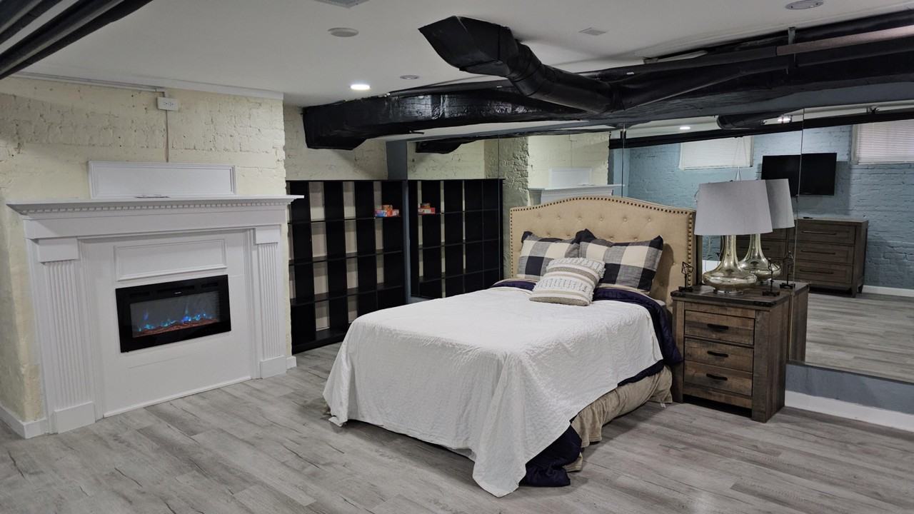 Brooke Ln - Photo 5 of 10