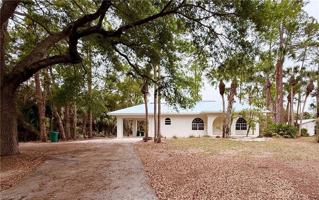 featured image of 4125 13th Ave Sw