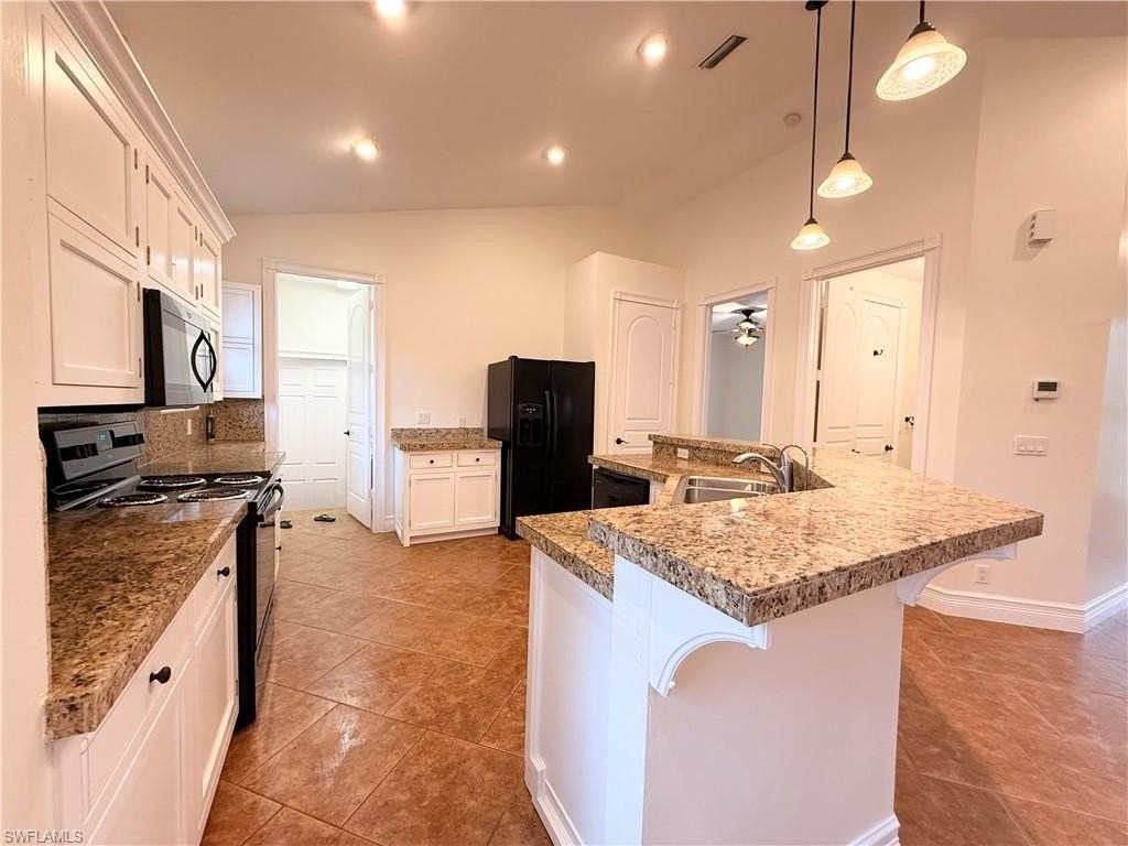 4125 13th Ave Sw - Photo 2 of 16