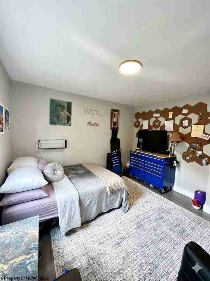 32 Highland Ave - Photo 5 of 7