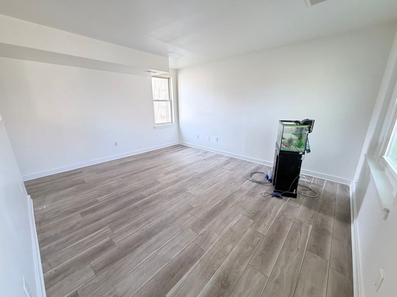 831-67 N 41st St - Photo 5 of 27