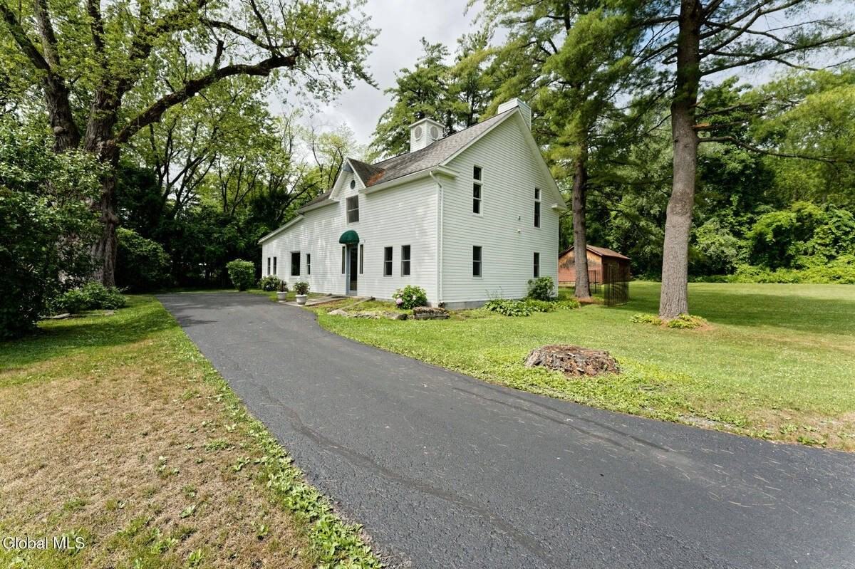 1412 River Rd - Photo 2 of 39