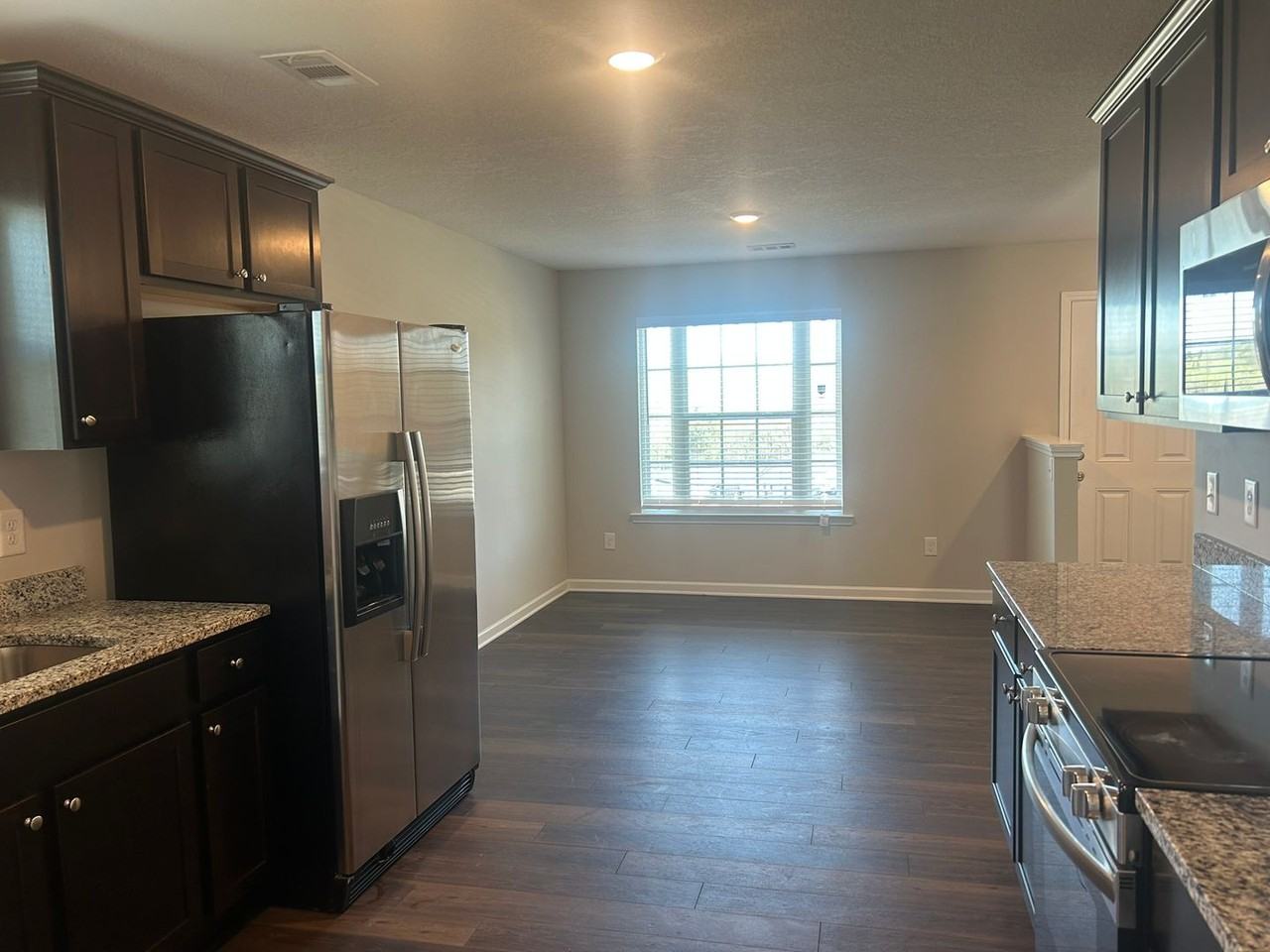 6379 Sandy Bottom Dr - Photo 5 of 19