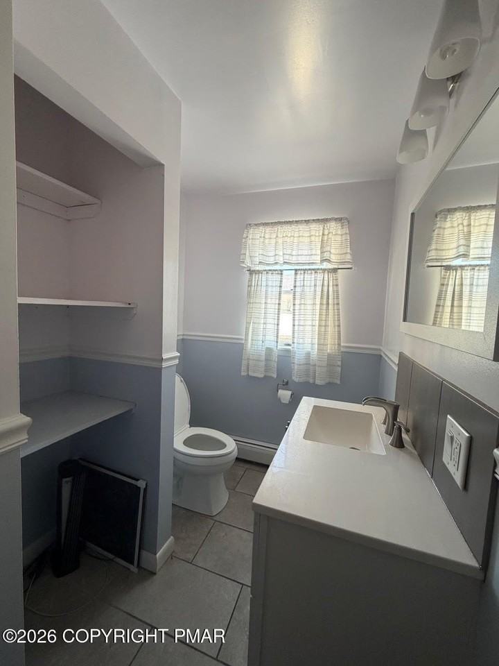 514 North St Unit 2 - Photo 4 of 12