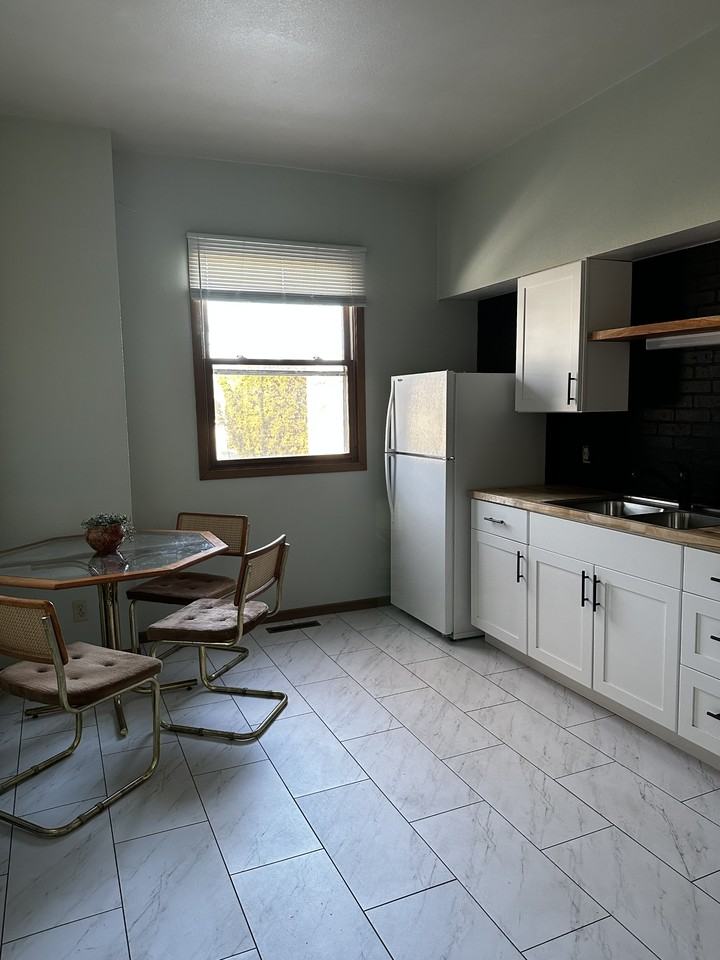 2060 Whittier St #3 - Photo 5 of 5