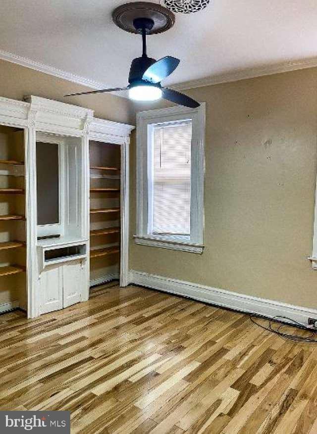 2246 N Woodstock St - Photo 7 of 11