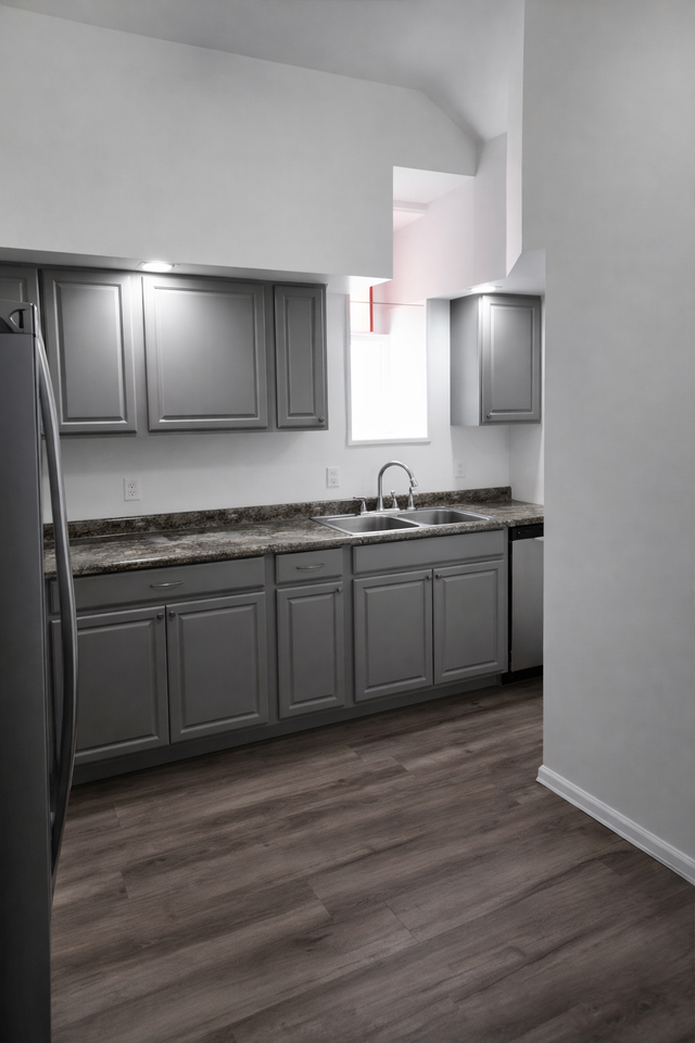 500 Hill St #2 - Photo 7 of 7