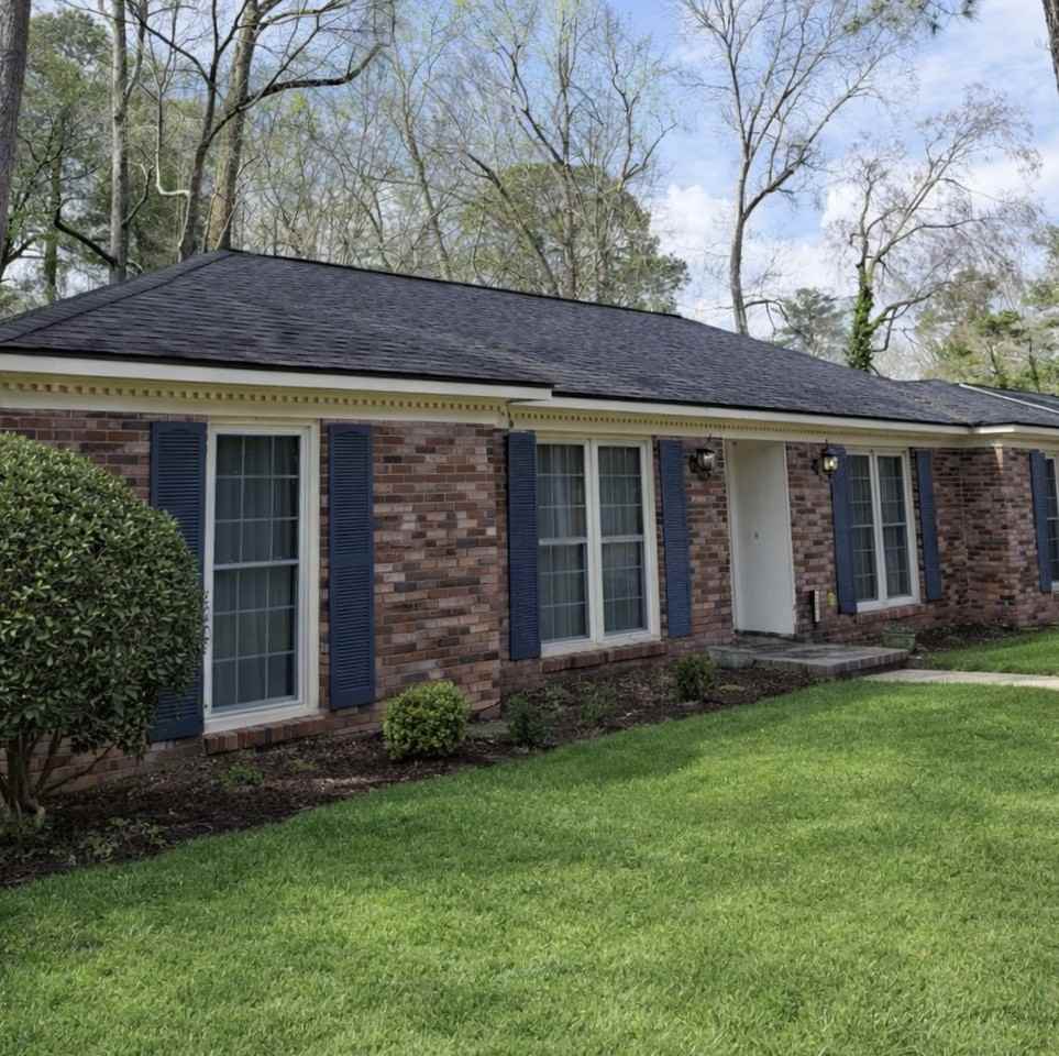 4221 Bonnie Dr