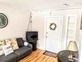 featured image of 17 Church St